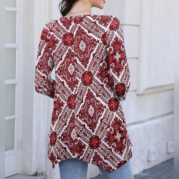 Women's 3/4 Sleeve Casual Flowy Loose Fit Swing Top Tunic, Wine Red Pattern - Picture 3 of 10